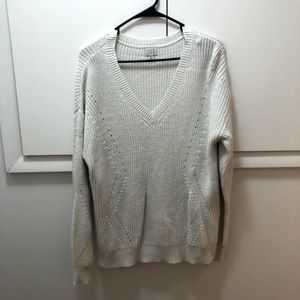 White knit sweater